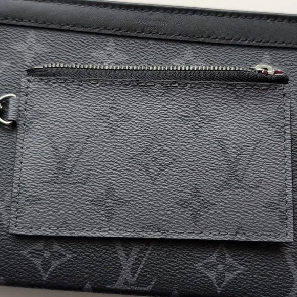 Louis Vuitton Black Monogram Gaston - Picture 6 of 11